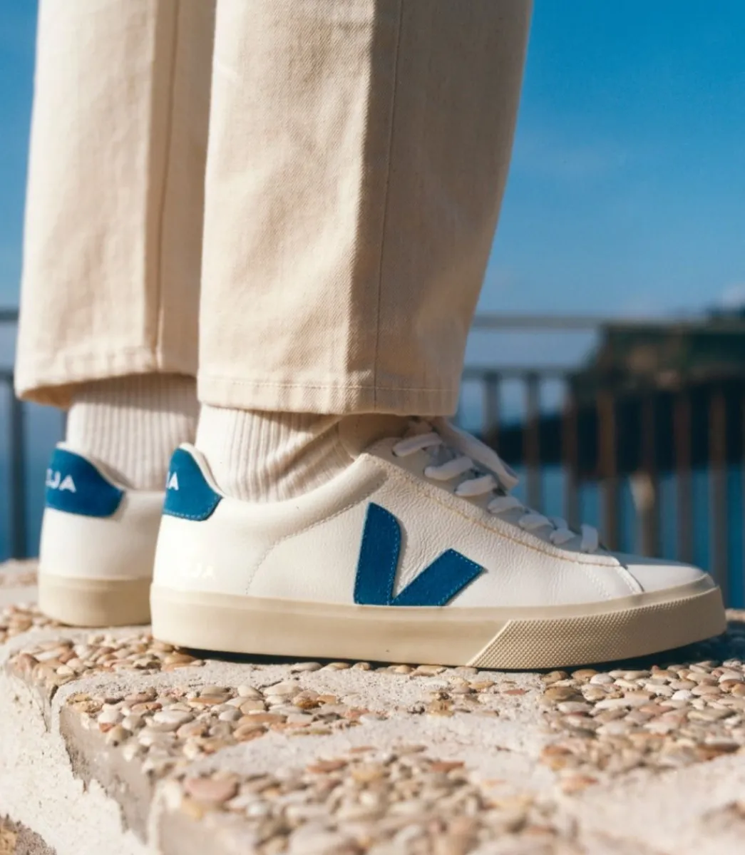 CAMPO LEATHER WHITE SWEDISH BLUE>VEJA New