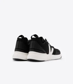 IMPALA ENGINEERED-MESH BLACK CREAM><noscript><img data-lazyloaded=