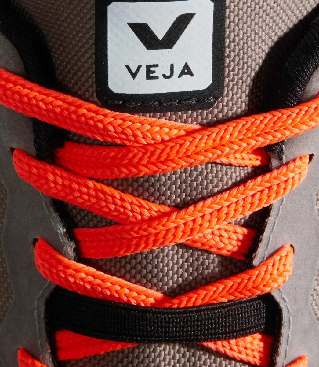 LACES PET ORANGE FLUO>VEJA Outlet