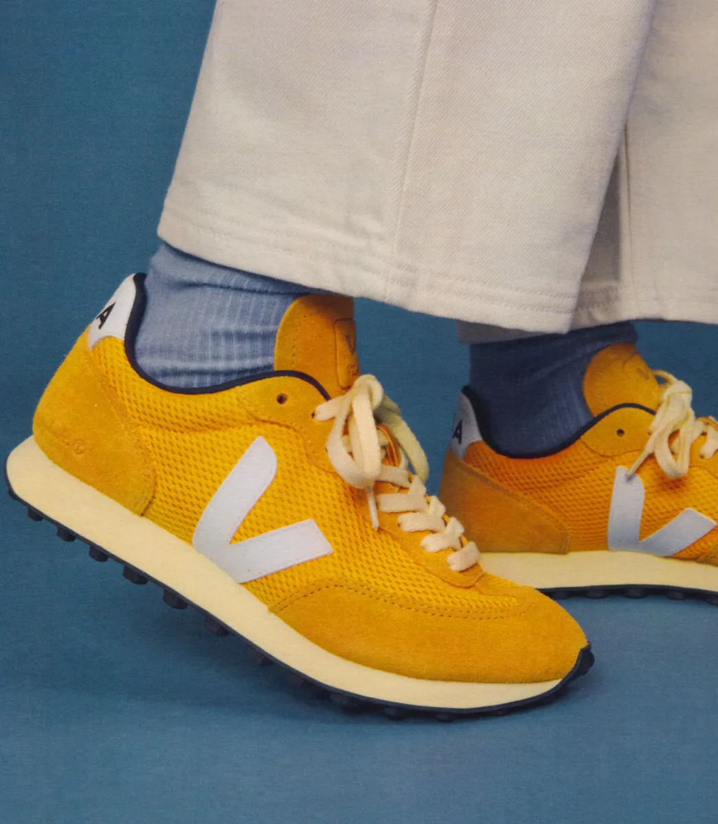 RIO BRANCO ALVEOMESH OURO WHITE>VEJA Online