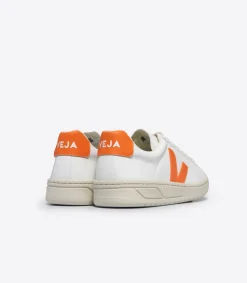 URCA CWL WHITE FURY><noscript><img data-lazyloaded=