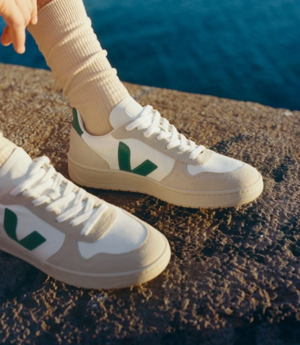 V-10 B-MESH WHITE BRITTANY>VEJA New