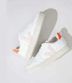 V-10 LACES CWL WHITE PETALE ORANGE FLUO><noscript><img data-lazyloaded=