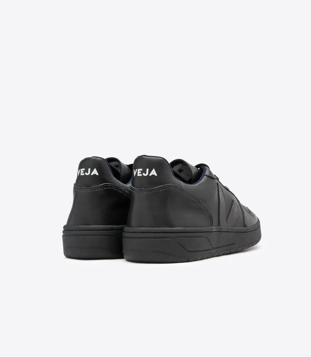 V-10 LEATHER BLACK BLACK>VEJA Online