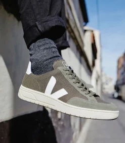 V-12 VEGAN B-MESH OLIVE WHITE><noscript><img data-lazyloaded=